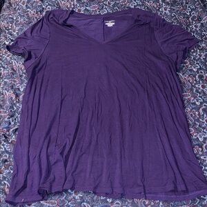 Lane Bryant Purple V-Neck Short Sleeve Tee